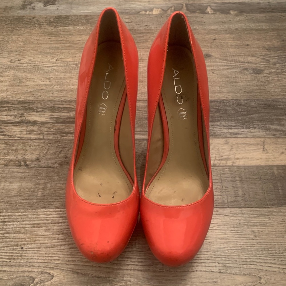 Peach aldo heals - Picture 4 of 5